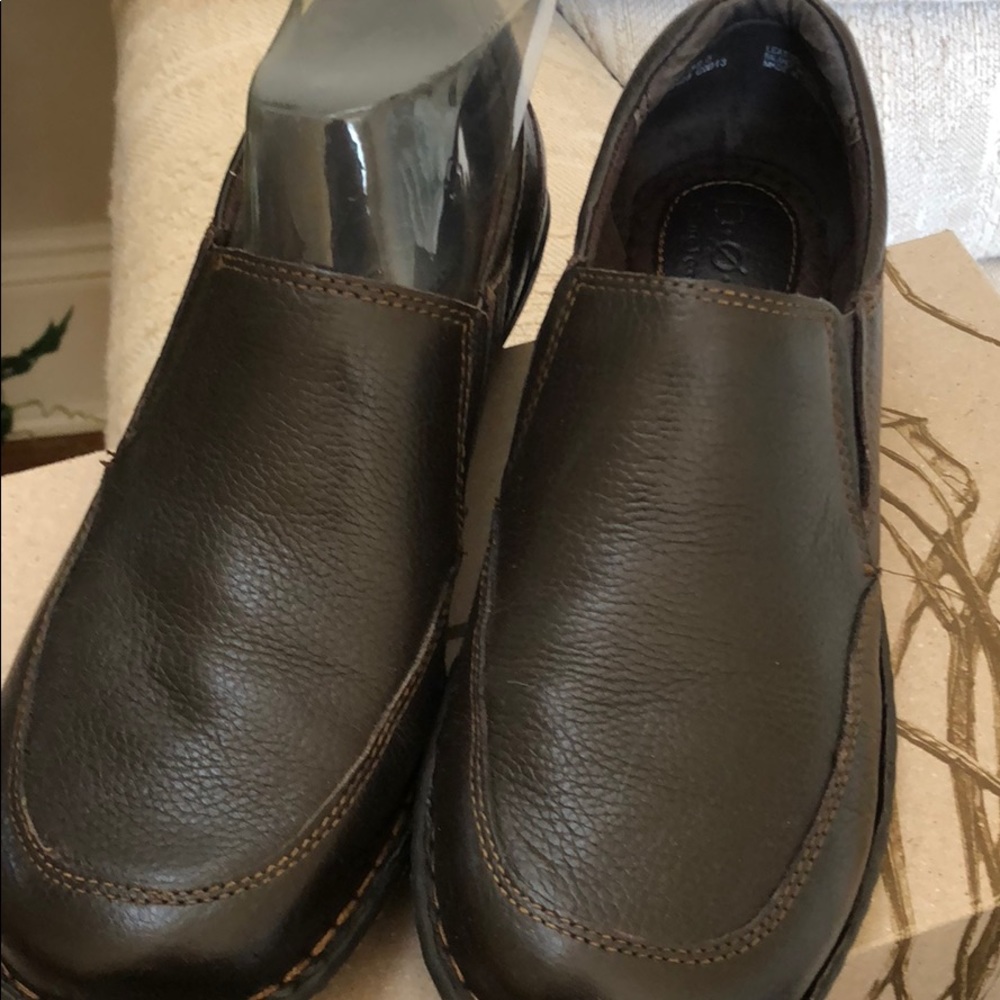 Boc slip ons
